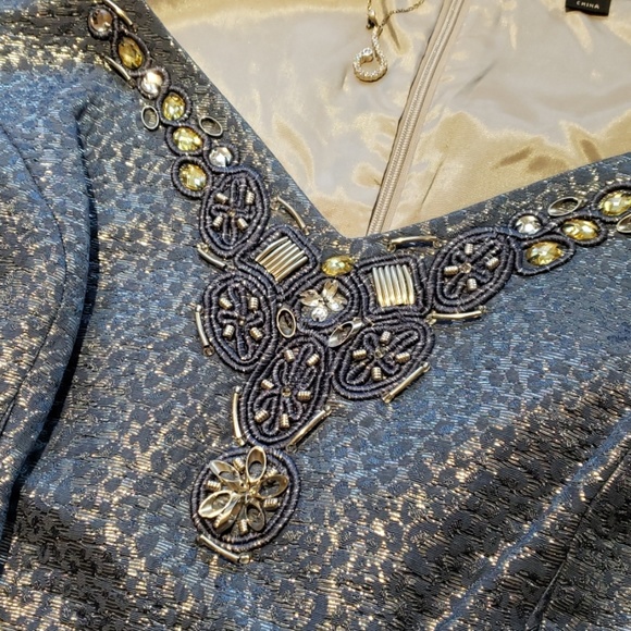 Tahari silver and blue sheath dress - Picture 2 of 8